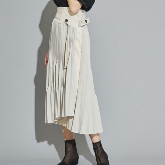 NEW UNITED TOKYO 21SS COLLECTION Pleated Skirt Size 2 - Picture 3 of 14